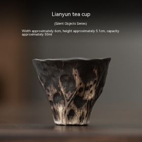 Lotus Rhyme Stoneware Lotus Teacup (Color: Black)